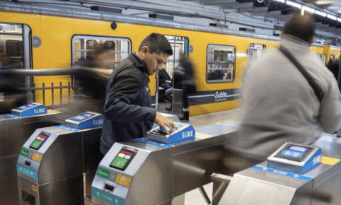 Subió el subte y moverse por la Ciudad cuesta casi $100 más desde&nbsp;febrero