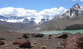 Mendoza moderniza la normativa de glaciares para fortalecer la minería y generar oportunidades
