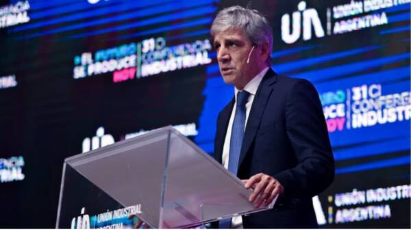 Caputo destacó un récord en exportaciones de bienes&nbsp;diferenciados