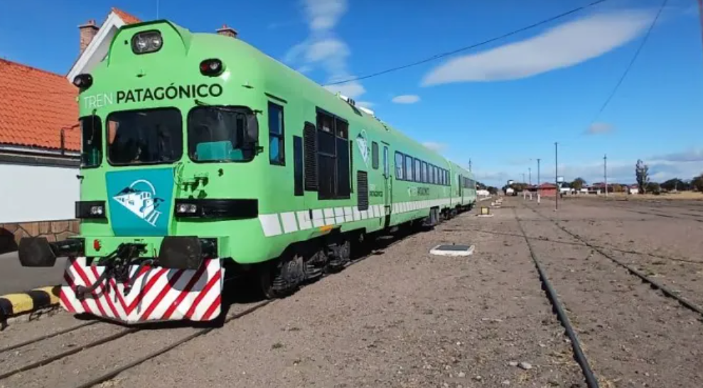 Río Negro está en marcha: Weretilneck anunció la reapertura del tren que une la Región Sur con la Cordillera