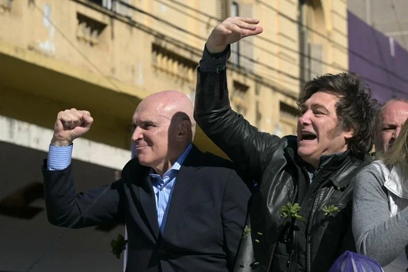 Milei defendió a Espert y denunció una “operación política y&nbsp;mediática”