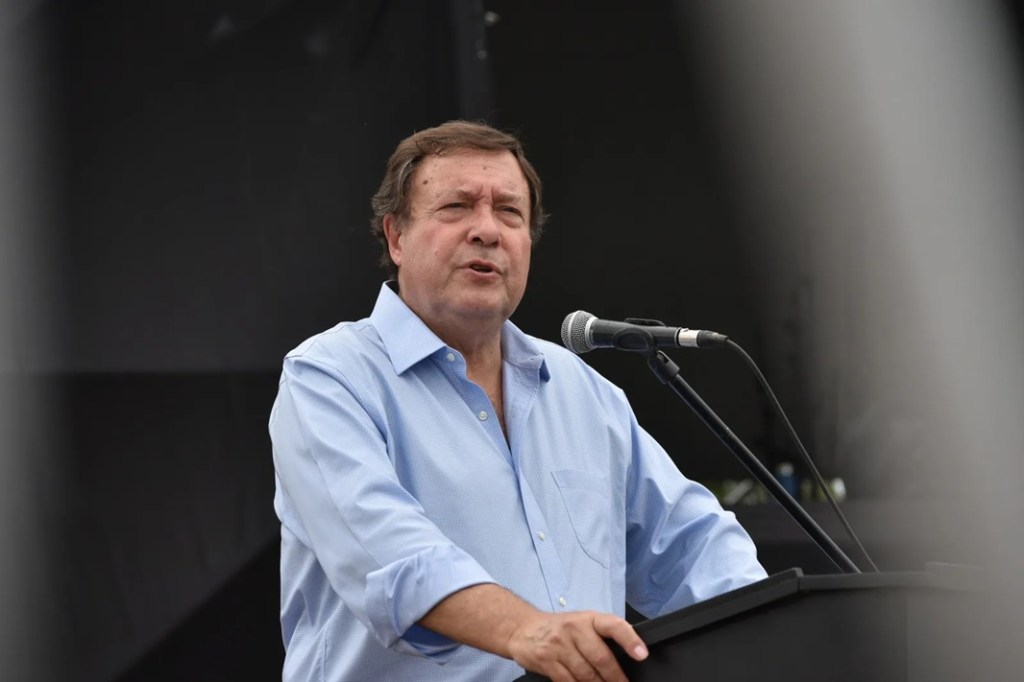 Weretilneck: “Es falso. No hubo allanamiento, no hubo secuestro y no hubo ningún requerimiento judicial de ese&nbsp;tipo”