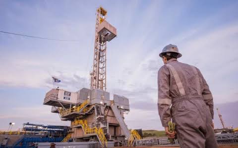 Reactivación petrolera en Santa Cruz: regresa la empresa hidrocarburífera San Antonio Internacional