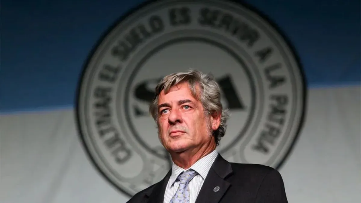 La oposición de la Sociedad Rural cuestionó a Pino y lo comparó con Insfrán